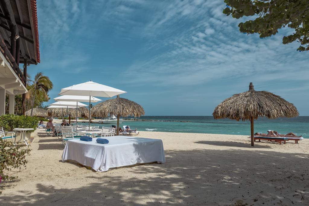 ฟลอริส สวีท โฮเต็ล - สปา แอนด์ บีช คลับ Hotel Piscadera Bay ภายนอก รูปภาพ