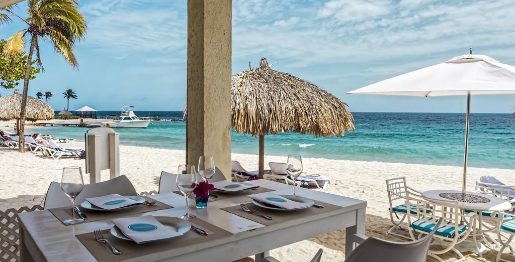 ฟลอริส สวีท โฮเต็ล - สปา แอนด์ บีช คลับ Hotel Piscadera Bay ภายนอก รูปภาพ