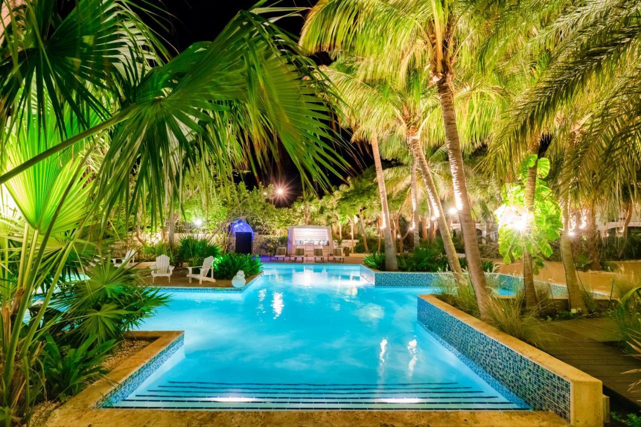 ฟลอริส สวีท โฮเต็ล - สปา แอนด์ บีช คลับ Hotel Piscadera Bay ภายนอก รูปภาพ