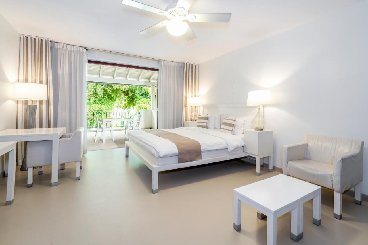 ฟลอริส สวีท โฮเต็ล - สปา แอนด์ บีช คลับ Hotel Piscadera Bay ภายนอก รูปภาพ